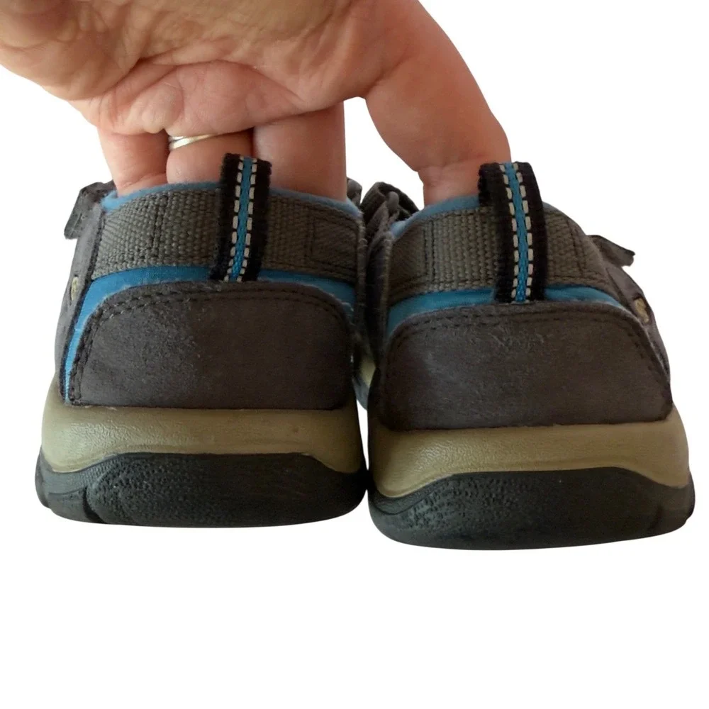 Keen Kids Newport H2 Water Hiking Sandals Size 5 Brilliant Blue Washable Comfort